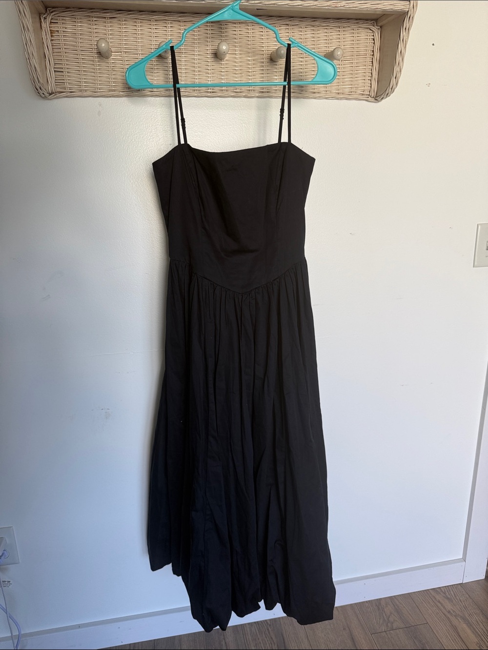 Abercrombie & Fitch Black Spaghetti-Strap Midi Dress size small